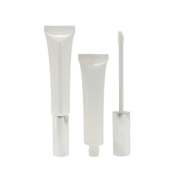 COSMETICS-BOTTLE 18ml lip gloss soft tube With Brush Applicator