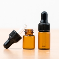 5ml Essential oil bottle with dropper